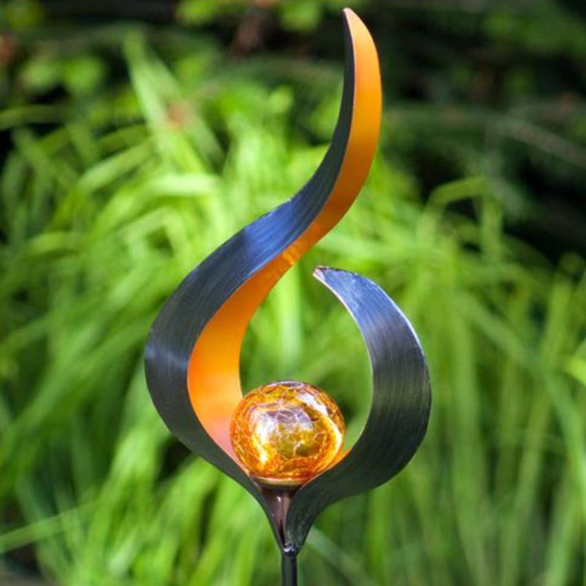 Delta Solar Flame Light on Stake 91cm