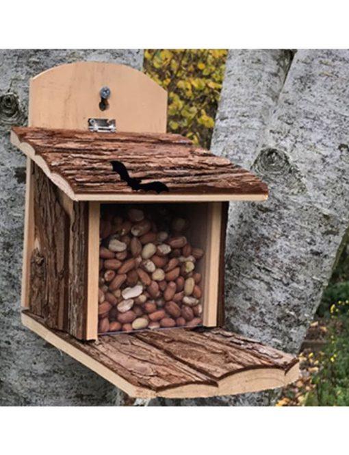 Wood Squirrel Feeder